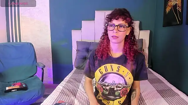 AliceMadnesのライブXXXチャット