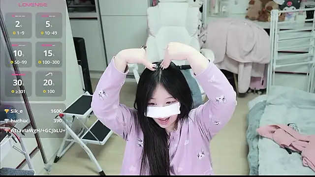 kimhyeona2005's Live XXX Chat