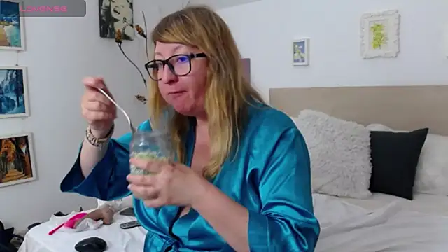 OlgaPavlova's Live XXX Chat