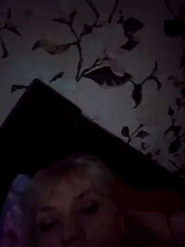 AliceStar333's Live XXX Chat