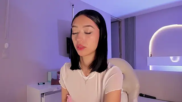 millieskinny18_'s Live XXX Chat