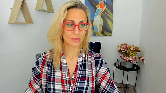 MuseOfStage live XXX chat