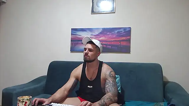 Tiberius_hunkのライブXXXチャット