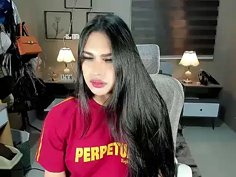 EternityBanks' Live XXX Chat