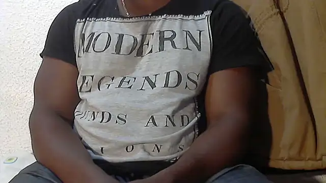 mmoiblack 即時 XXX 聊天