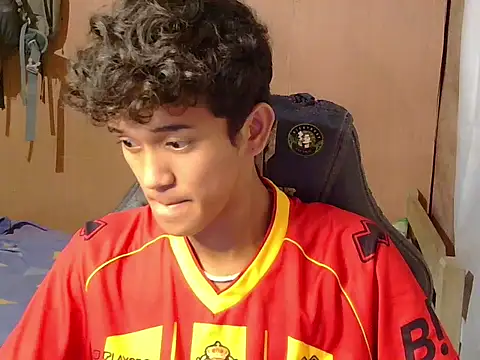 hugekenbigcock's Live XXX Chat