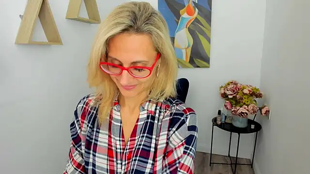 MuseOfStage live XXX chat