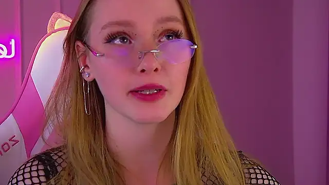 AgataFoxley's Live XXX Chat