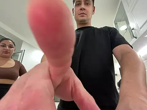 Chat XXX en directo de Sinaya-3