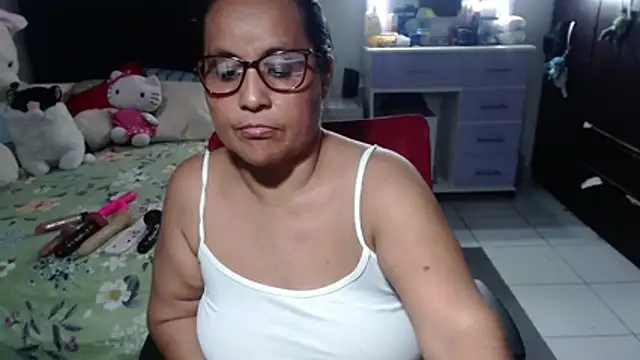 Živý XXX chat pervert_mommy_