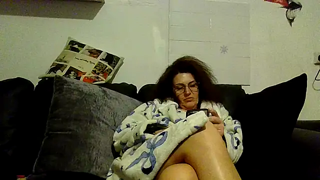 RubyyRosee Adlı Modelin Canlı XXX Sohbeti