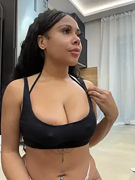 Chat XXX en directo de HaileyDiana