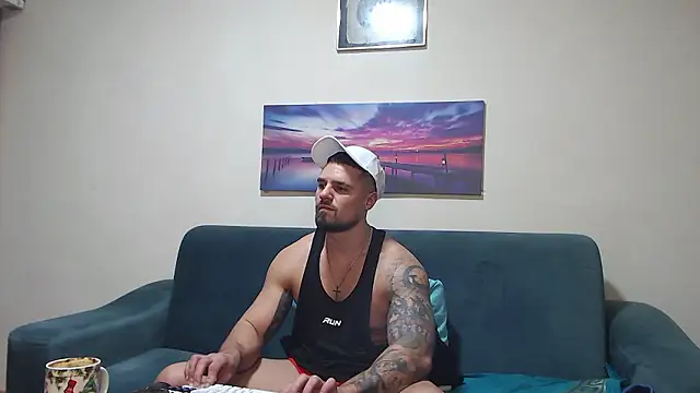 Tiberius_hunk's Live XXX Chat