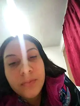 Chat XXX en directo de esmeralda_jadees