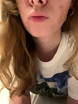 Margo2 live XXX chat