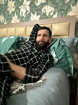 Michel_huge Live XXX-Chat