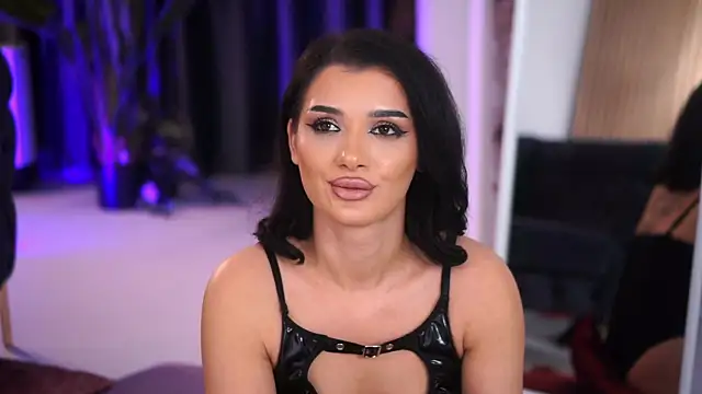 NaughtyChloe Chat XXX in diretta