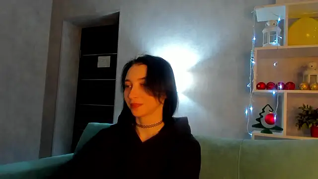 Ellen_Hops Adlı Modelin Canlı XXX Sohbeti