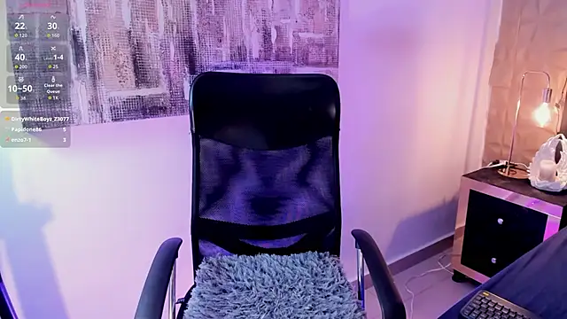 Chat XXX en directo de LaraFox1