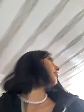 Hilary_pinkk's Live XXX Chat