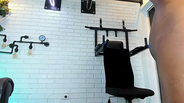 Chat XXX Live ItaloMoore