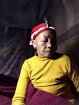 -Xuka-200's Live XXX Chat