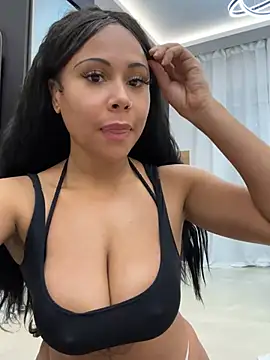 HaileyDiana Adlı Modelin Canlı XXX Sohbeti