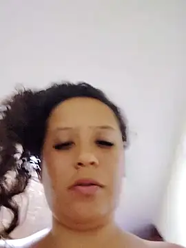 Chat XXX en directo de You-sexy-starr