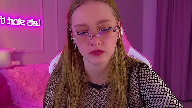 AgataFoxley's Live XXX Chat