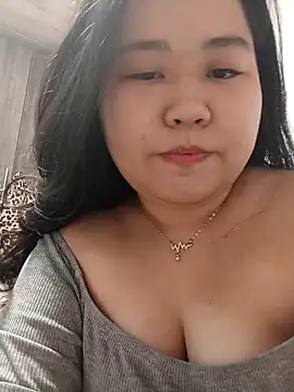 Sofy_Noir 即時 XXX 聊天