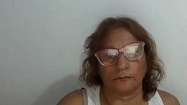 charrysexy1 即時 XXX 聊天