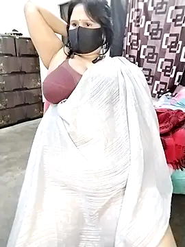 Tishani webkamerás műsora