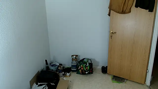 hei_69 Adlı Modelin Canlı XXX Sohbeti