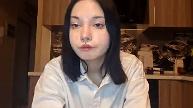 Goth_cute 即時 XXX 聊天