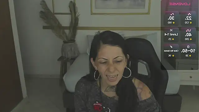 dark_gotica Adlı Modelin Canlı XXX Sohbeti