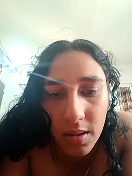 Morena_hottd Adlı Modelin Canlı XXX Sohbeti