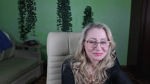 Habibi_Honeyy 即時 XXX 聊天