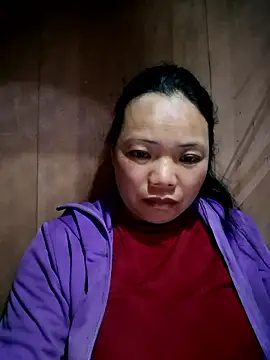 XXX chat uživo modela miomio-12