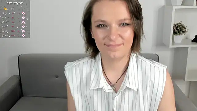 KiraRogers 即時 XXX 聊天