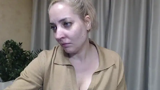 Онлайн чат XXX sweetpussy