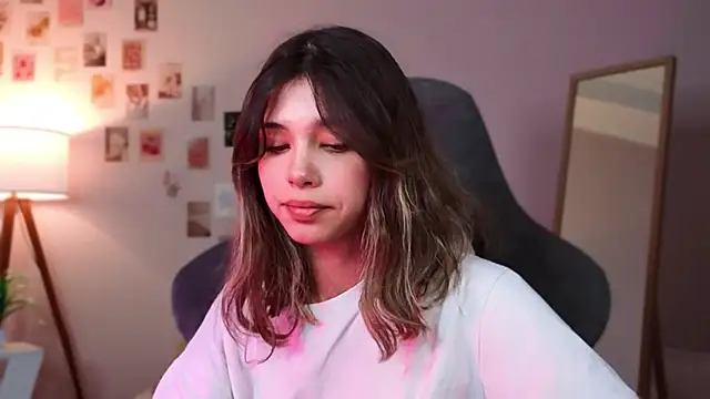 dinnerwithflowers 即時 XXX 聊天