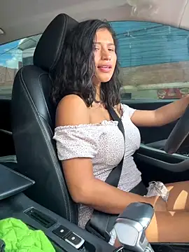 XXX chat uživo modela sexi_noemi