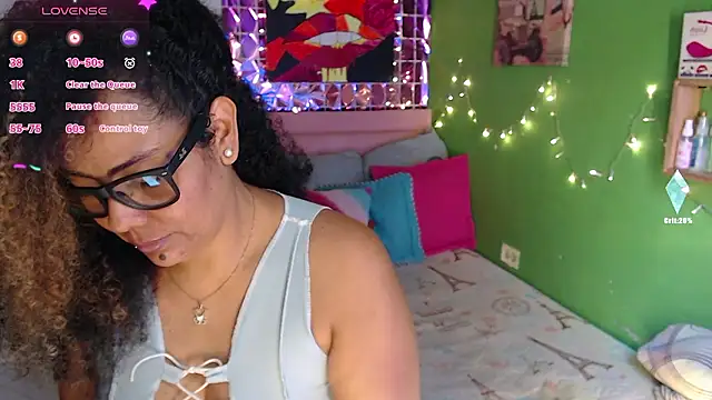 Chat XXX en directo de katherinnyazz