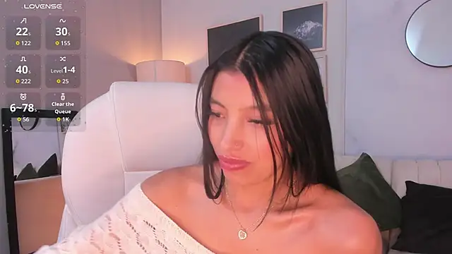 XXX chat uživo modela Tiffany_Low