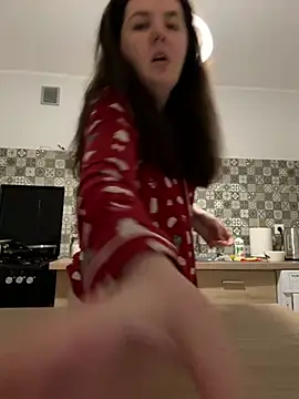 Inkognitoc 即時 XXX 聊天