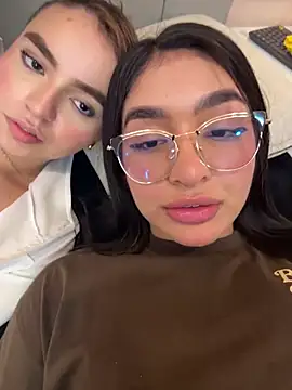 Chatroom XXX en direct de jenn_fit