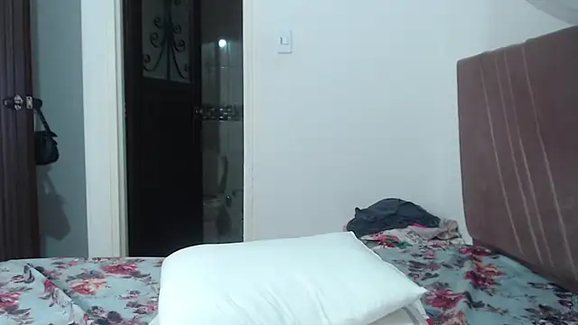 nathaly_jones_ Live XXX Chat