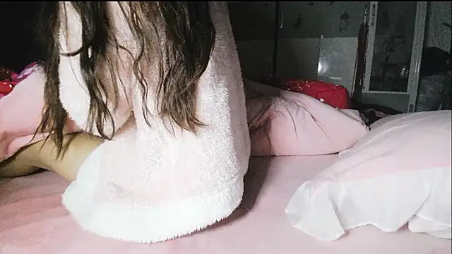 hebe-02's Live XXX Chat