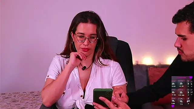 Chat XXX Live kathieandpovcock1