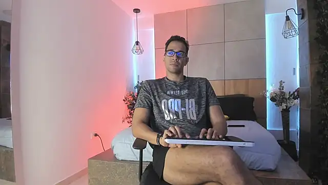 JacobDraven: онлайн-секс-чат